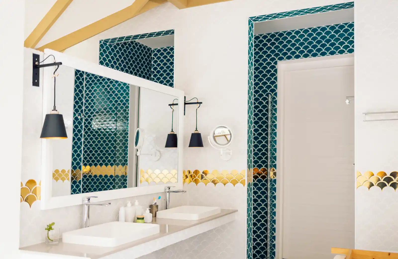 Cerámicas para paredes de baños: guía completa de estilos, tipos y consejos
